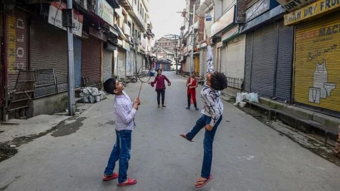 Report Flags Human Rights Violations During J&K Lockdown, Seeks End to Curbs
