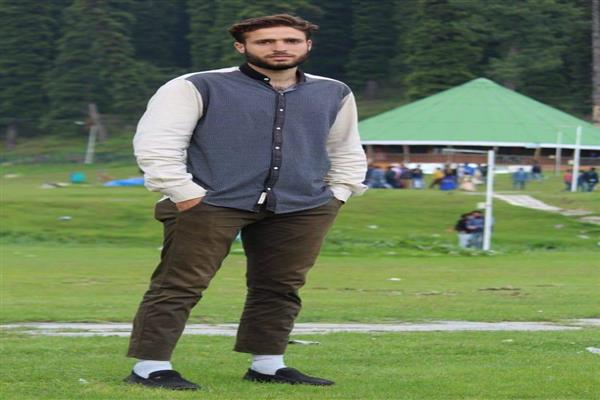 Amid claims of decline in local militant recruitment by forces, Sopore youth goes missing, family appeals for return