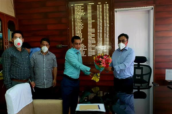 Dwivedi holds I&C, GAD officers’ meets, reviews Darbar Move arrangements