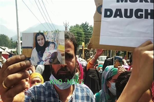Bandipora suicide case: Family members of deceased woman stage protest, demand punishment to ‘culprits’
