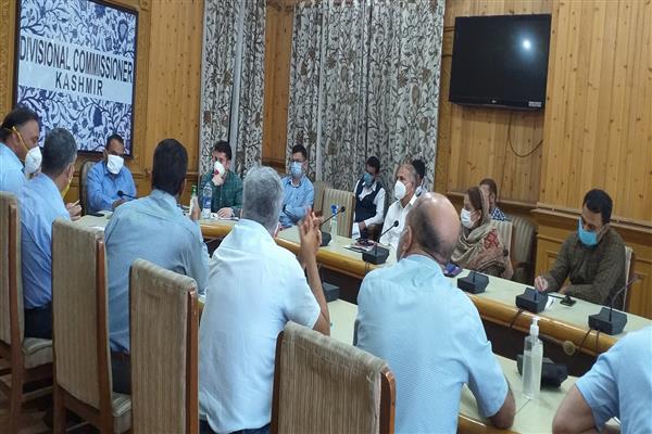 Div Com reviews land transfer cases in Srinagar