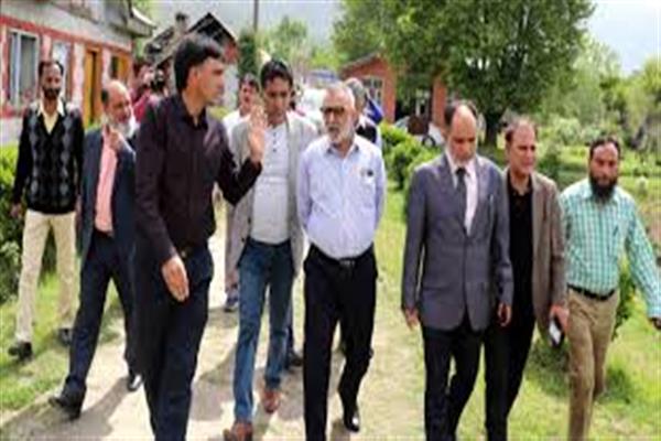 Director Agriculture Kashmir Conducted a day long tour of District Budgam