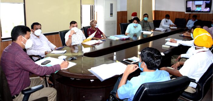 Div Com Jammu reviews disbursement of rent for land under Army use
