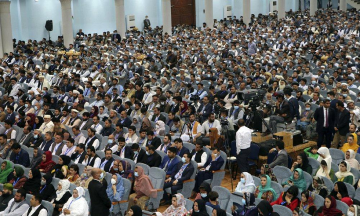 Afghan peace talks expected in days as prisoner release approved