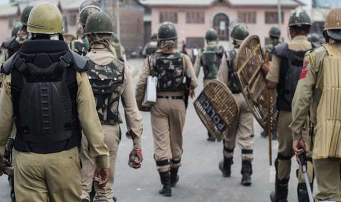 A year after Art 370 abrogation, 20,000 additional troops still retained in Kashmir
