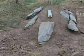 Two militants killed in Handwara laid to rest in Machil