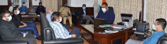 Strict restrictions to continue on all religious processions/ gatherings in all districts: Div Com