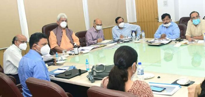 Lt Governor reviews Mega Projects of Jammu Division
