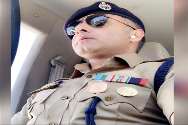 Fake twitter handle of LG Sinha created, Cyber police files FIR
