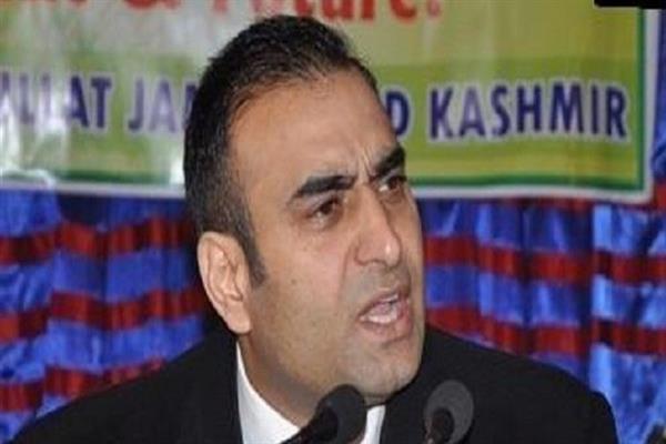 Flu vaccine crucial in times of Covid-19 crisis: DAK
