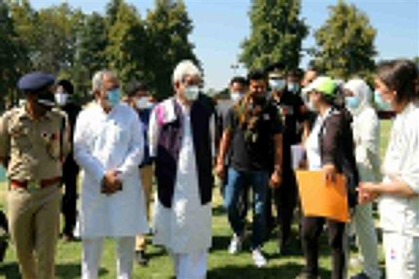LG Sinha inaugurates J&K Police Women’s 2020 in Anantnag LG Sinha inaugurates J&K Police Women’s 2020 in Anantnag