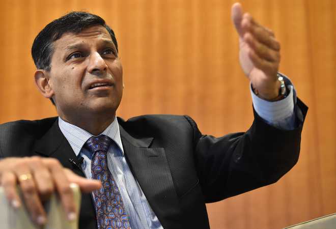 Fall in GDP alarming; time for bureaucracy to take meaningful action: Rajan