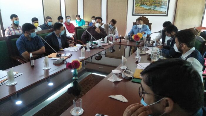 Div Com visits Ang, reviews revenue matters of South Kashmir