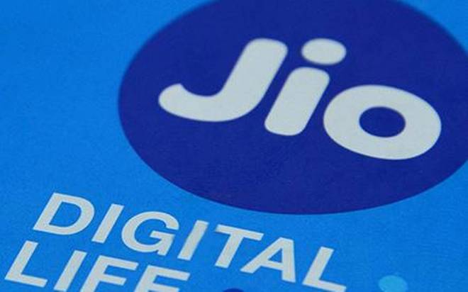 Reliance Jio begins in-flight mobile service
