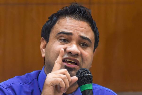 I Am Not Going To Join Any Political Party: Kafeel Khan