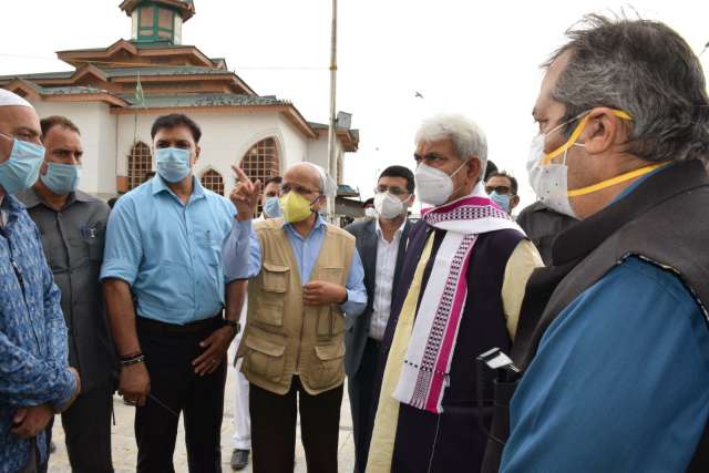 Lt Governor conducts extensive tour of Budgam