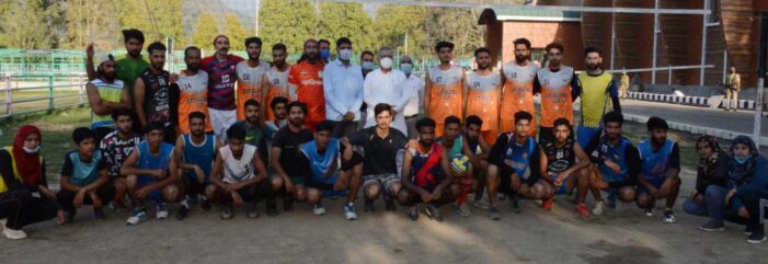 Advisor Khan takes stock of progress of works at Multipurpose Indoor Sports Hall Polo Ground