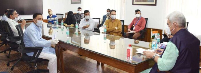 BDC Chairpersons, Political leaders from Shopian call on Lt Governor