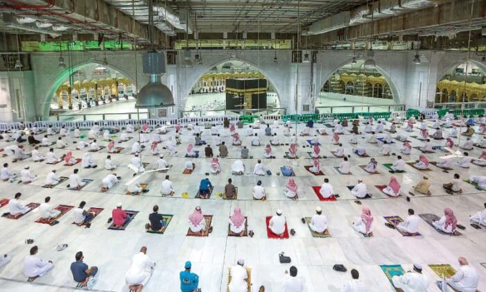 Makkah’s Grand Mosque opens for prayers after seven months