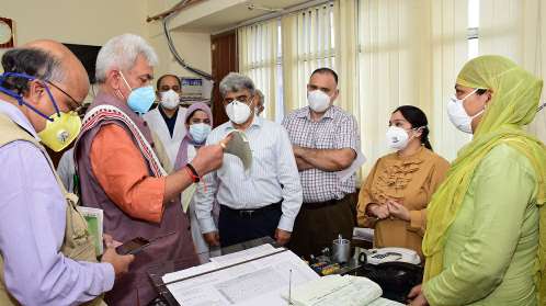 Lt Governor conducts surprise visit to GMC Jammu
