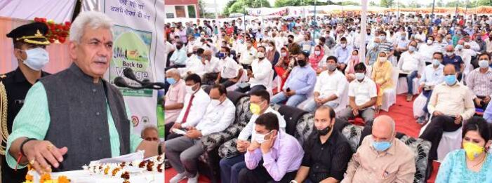 B2V3: Lt Governor visits border Panchayat, Pallanwala in Khour