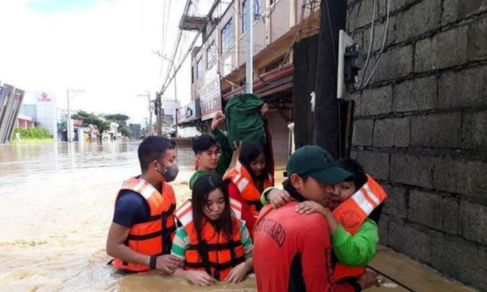 Strong typhoon leaves 42 dead, 20 missing in Philippines
