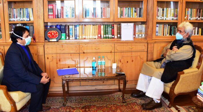 Director SKIMS calls on Lt Governor Director SKIMS calls on Lt Governor