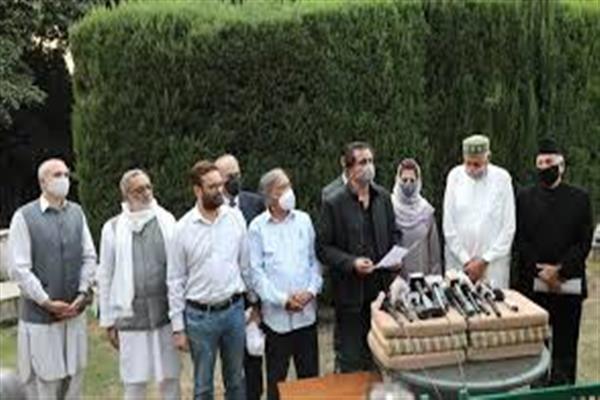 No fissures in PAGD over seat sharing: Dr Farooq Abdullah No fissures in PAGD over seat sharing: Dr Farooq Abdullah