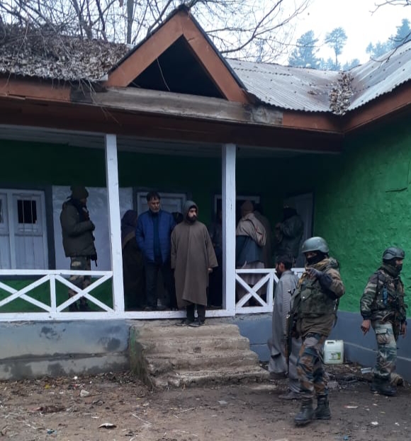 50 percent turnout in 3rd phase of J&K DDC polls 50 percent turnout in 3rd phase of J&K DDC polls