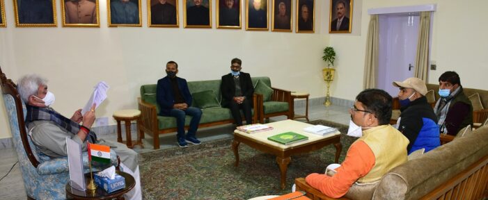 Delegation of De-notified Nomadic Tribes Development Council calls on Lt Governor