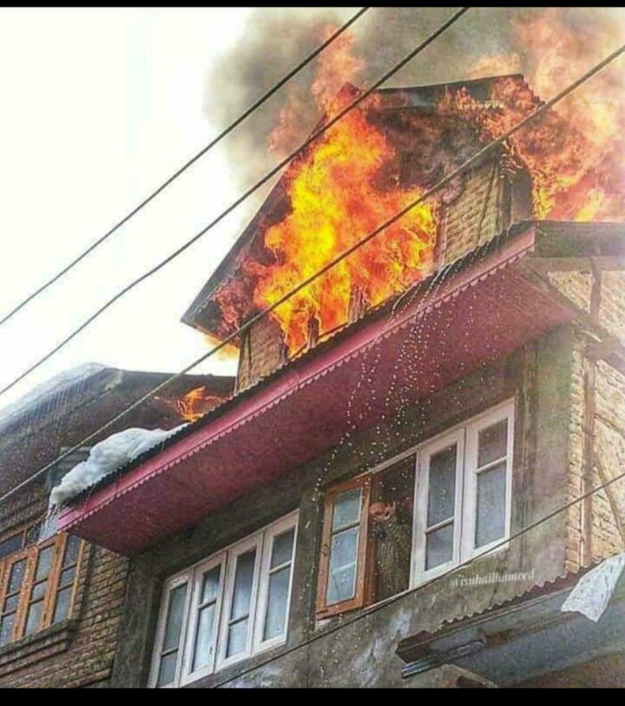 DC Srinagar sanctions Rs 30 lakh relief, housing assistance to families affected in recent fire incidents DC Srinagar sanctions Rs 30 lakh relief, housing assistance to families affected in recent fire incidents