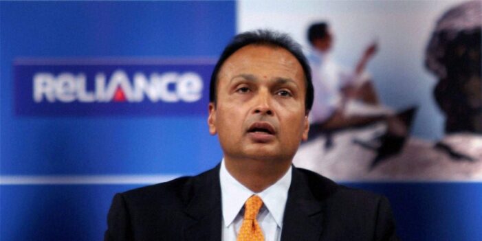 Reliance’s Anil Ambani arrives in Kashmir, heads to Gulmarg Reliance’s Anil Ambani arrives in Kashmir, heads to Gulmarg