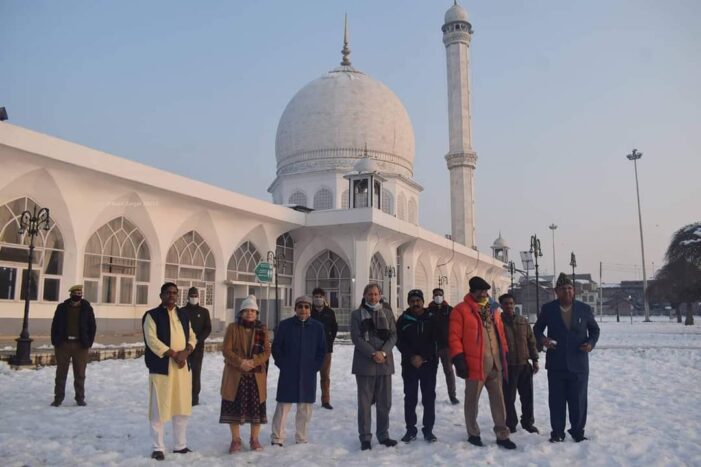 Parliamentary Standing Committee arrives today on three days visit to Valley Parliamentary Standing Committee arrives today on three days visit to Valley