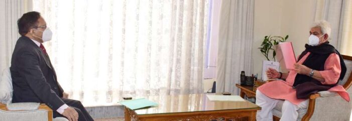 Maj Gen (Retd.) SK Sharma calls on Lt Governor Maj Gen (Retd.) SK Sharma calls on Lt Governor
