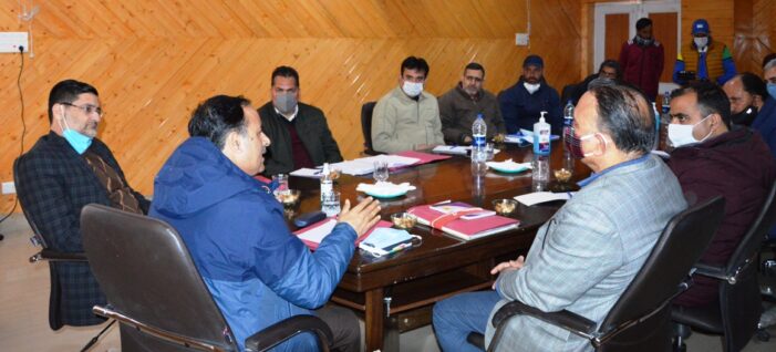 Director Tourism Kmr, DDC B’gam visit Doodhpathri Director Tourism Kmr, DDC B’gam visit Doodhpathri