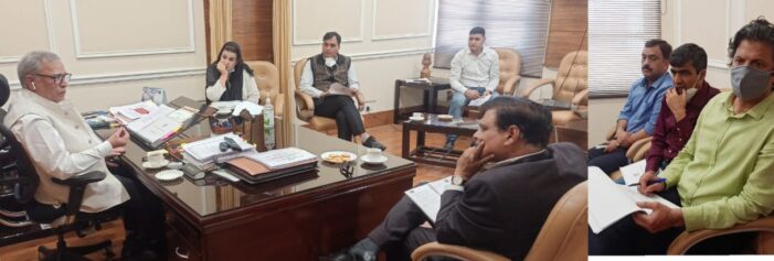 Advisor Farooq Khan reviews progress of works under J&K Sports Council Advisor Farooq Khan reviews progress of works under J&K Sports Council