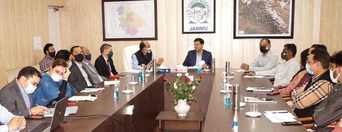 Sanjeev Verma reviews functioning of Forest Department