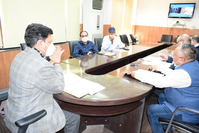 Div Com reviews land acquisition process for Khaleni-Kishtwar-Chatroo; Jammu Akhnoor Roads Div Com reviews land acquisition process for Khaleni-Kishtwar-Chatroo; Jammu Akhnoor Roads