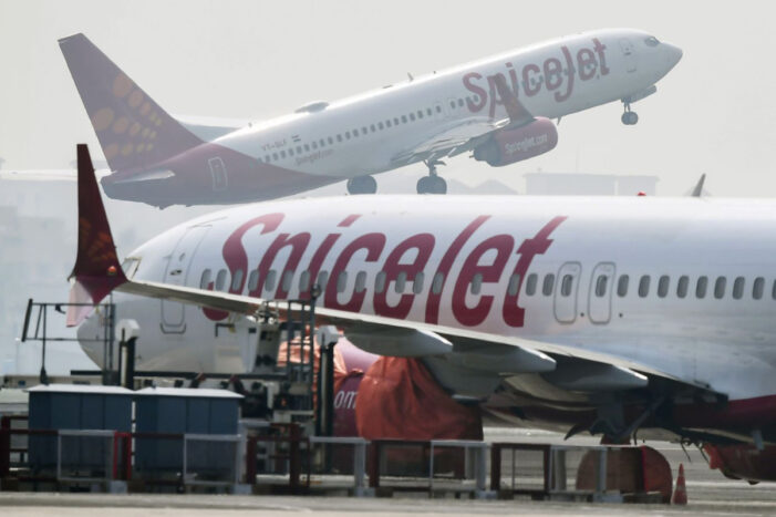 SpiceJet passengers can now book cabs during flight
