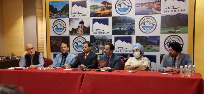 JK refreshes bond with Gujarat for tourism promotion JK refreshes bond with Gujarat for tourism promotion