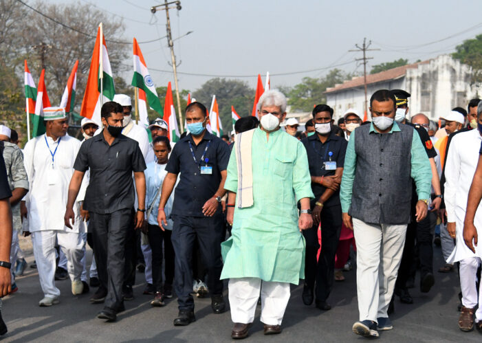 Lt Governor joins Dandi March at Surya Mandir, Borsad, Gujarat Lt Governor joins Dandi March at Surya Mandir, Borsad, Gujarat