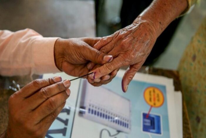 Polling Time Extended By 30 Minutes For First Phase Of Bengal Elections: EC