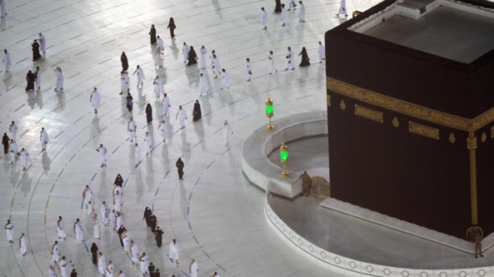 Saudi to allow only ‘immunised’ pilgrims to perform Umrah, starting from Ramazan