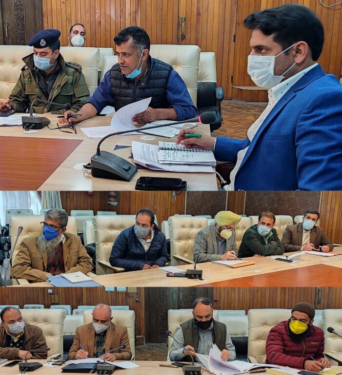 DC Srinagar reviews progress of Jal Jeevan Mission DC Srinagar reviews progress of Jal Jeevan Mission