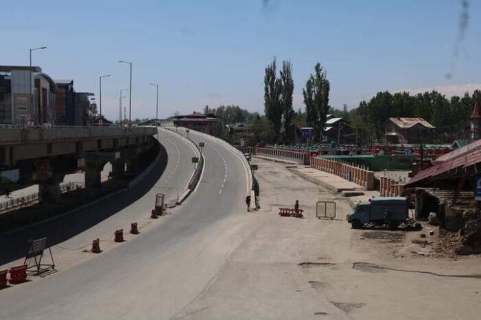 Covid 19 Surge: Corona Curfew imposed across J&K Covid 19 Surge: Corona Curfew imposed across J&K