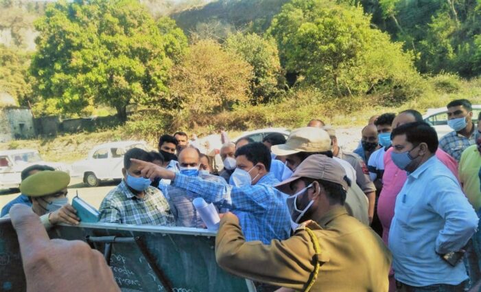 Sanjeev Verma visits Purmandal, inspects works on Biodiversity Park, other water conservation activities Sanjeev Verma visits Purmandal, inspects works on Biodiversity Park, other water conservation activities