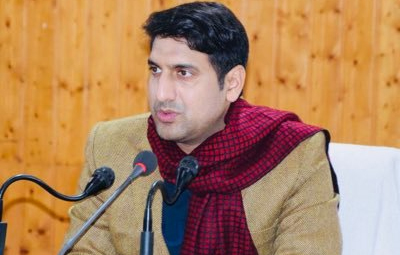 DC Srinagar visits GB Panth Hospital, 500 bedded Covid Hospital Khonmoh