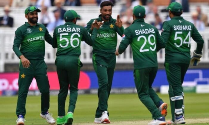 Three players, eight officials of Pakistan squad clear Covid test