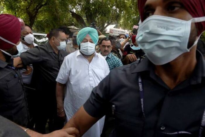 Amid Infighting In Congress’ Punjab Unit, Amarinder Singh Arrives In Delhi