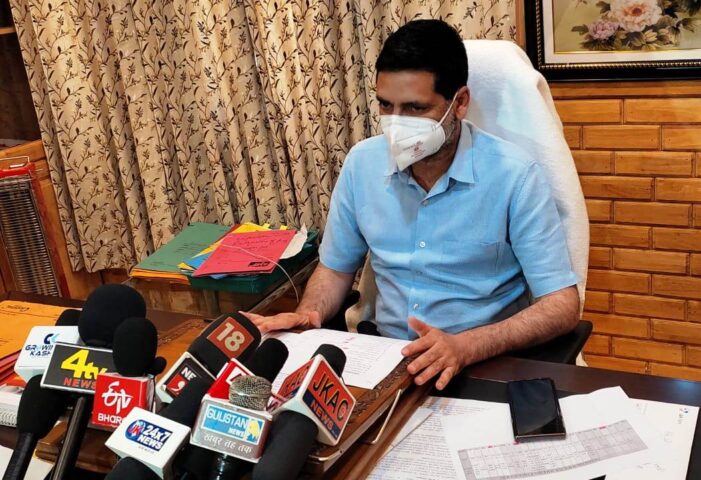 Positivity rate declines enormously, recovery rate touches 93.5%: DC B’gam Positivity rate declines enormously, recovery rate touches 93.5%: DC B’gam
